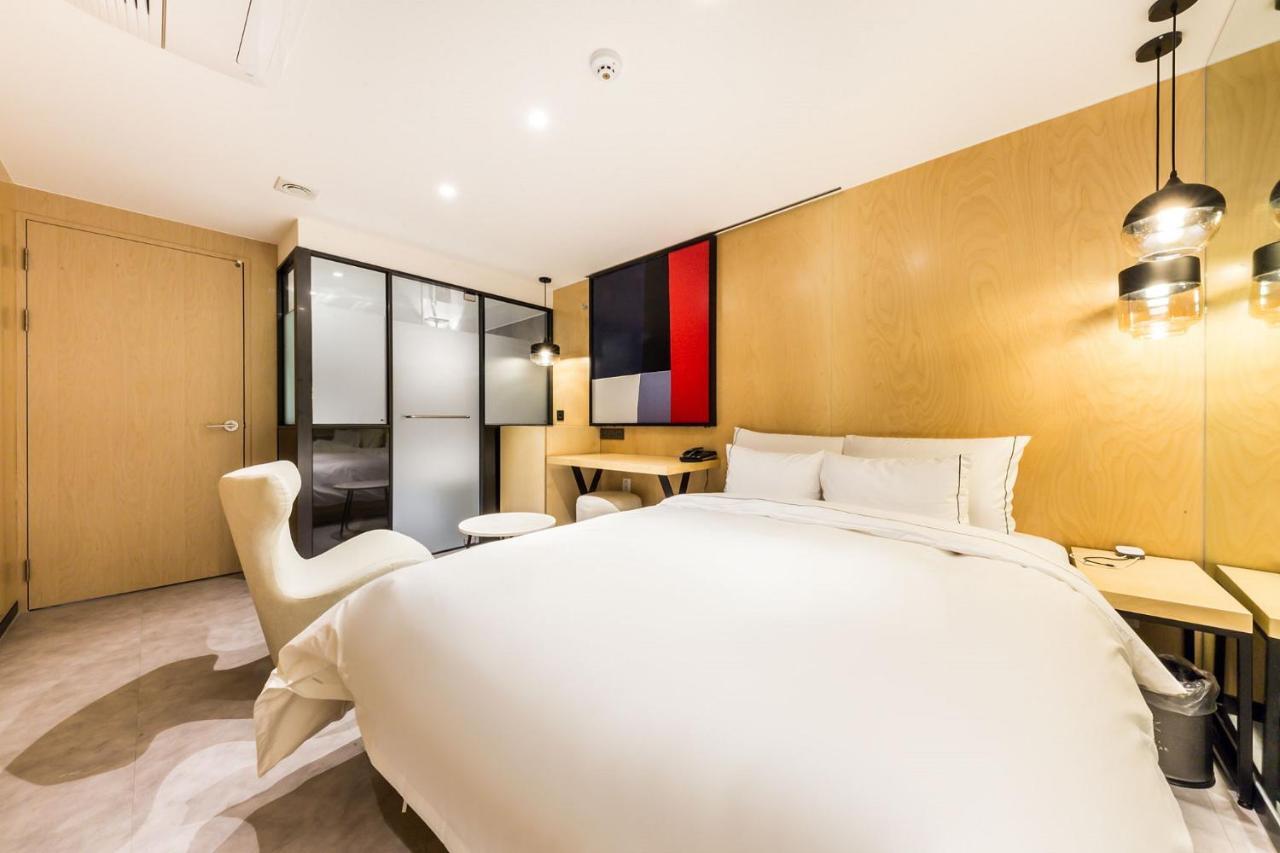Forestar Hotel Sinchon Seoul Exterior foto